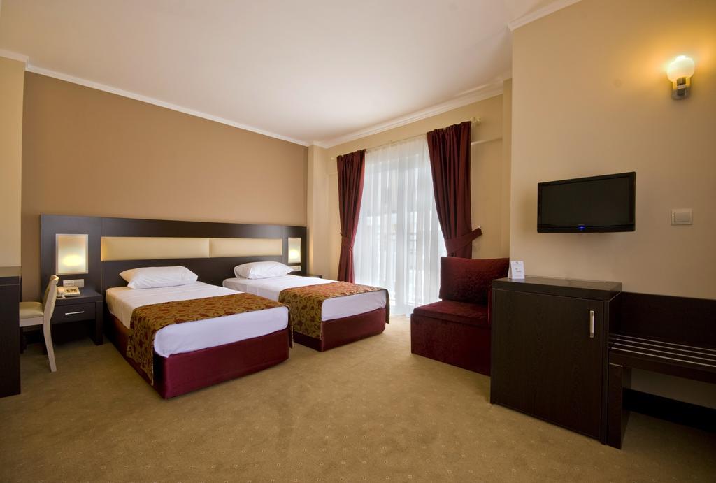Mg White Lilyum Hotel Kemer Ngoại thất bức ảnh