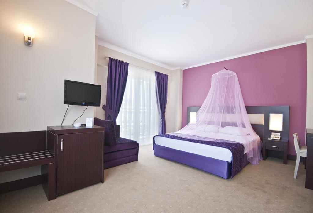 Mg White Lilyum Hotel Kemer Ngoại thất bức ảnh