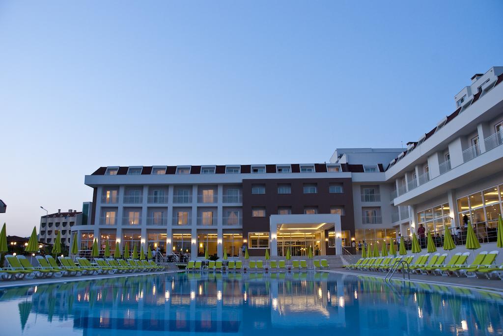 Mg White Lilyum Hotel Kemer Ngoại thất bức ảnh
