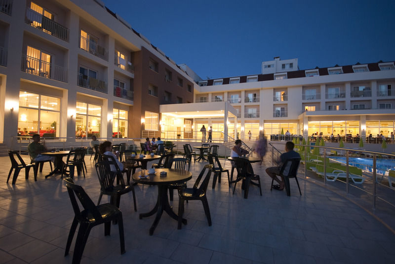 Mg White Lilyum Hotel Kemer Ngoại thất bức ảnh