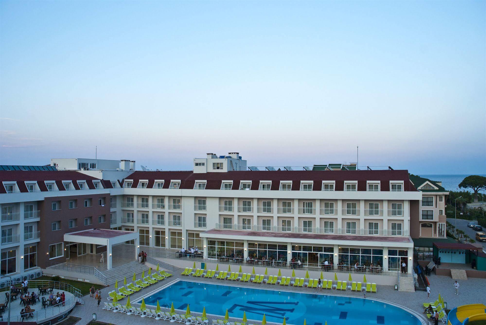 Mg White Lilyum Hotel Kemer Ngoại thất bức ảnh