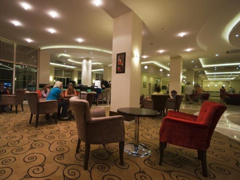Mg White Lilyum Hotel Kemer Ngoại thất bức ảnh